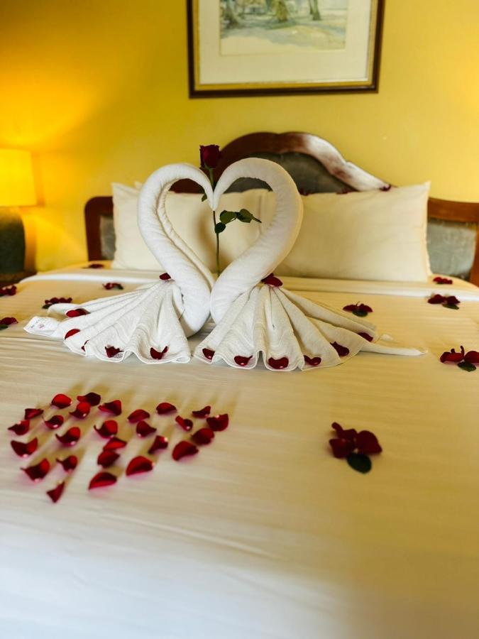 Mines Beach Resort Hotel Seri Kembangan Extérieur photo