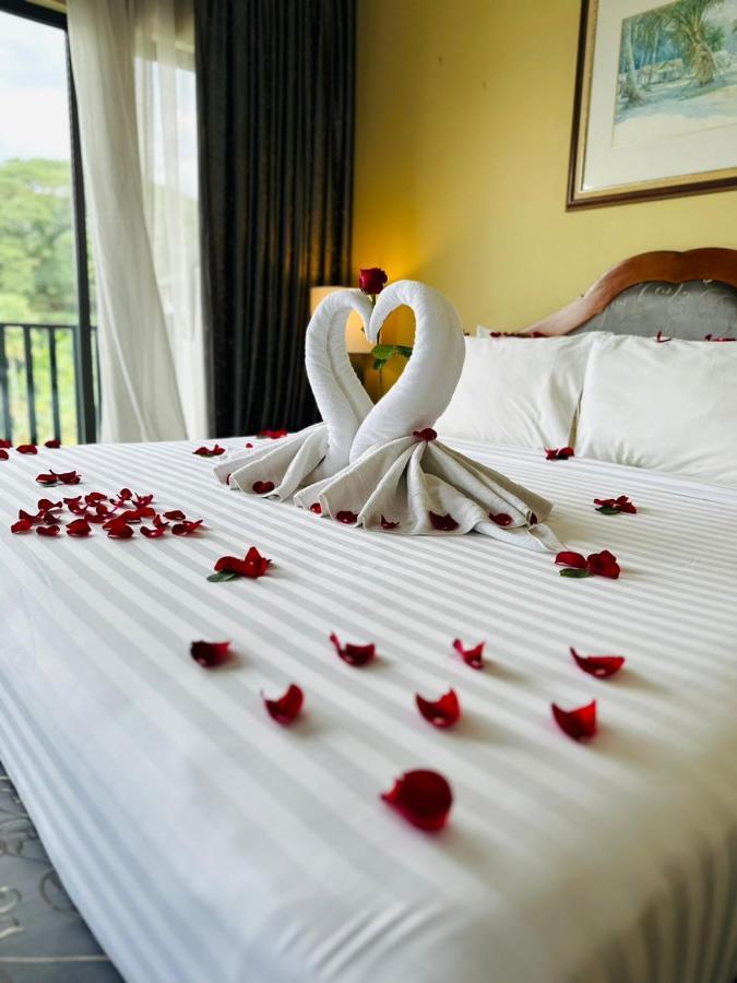 Mines Beach Resort Hotel Seri Kembangan Extérieur photo